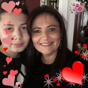 Meet your Posher, Lorena